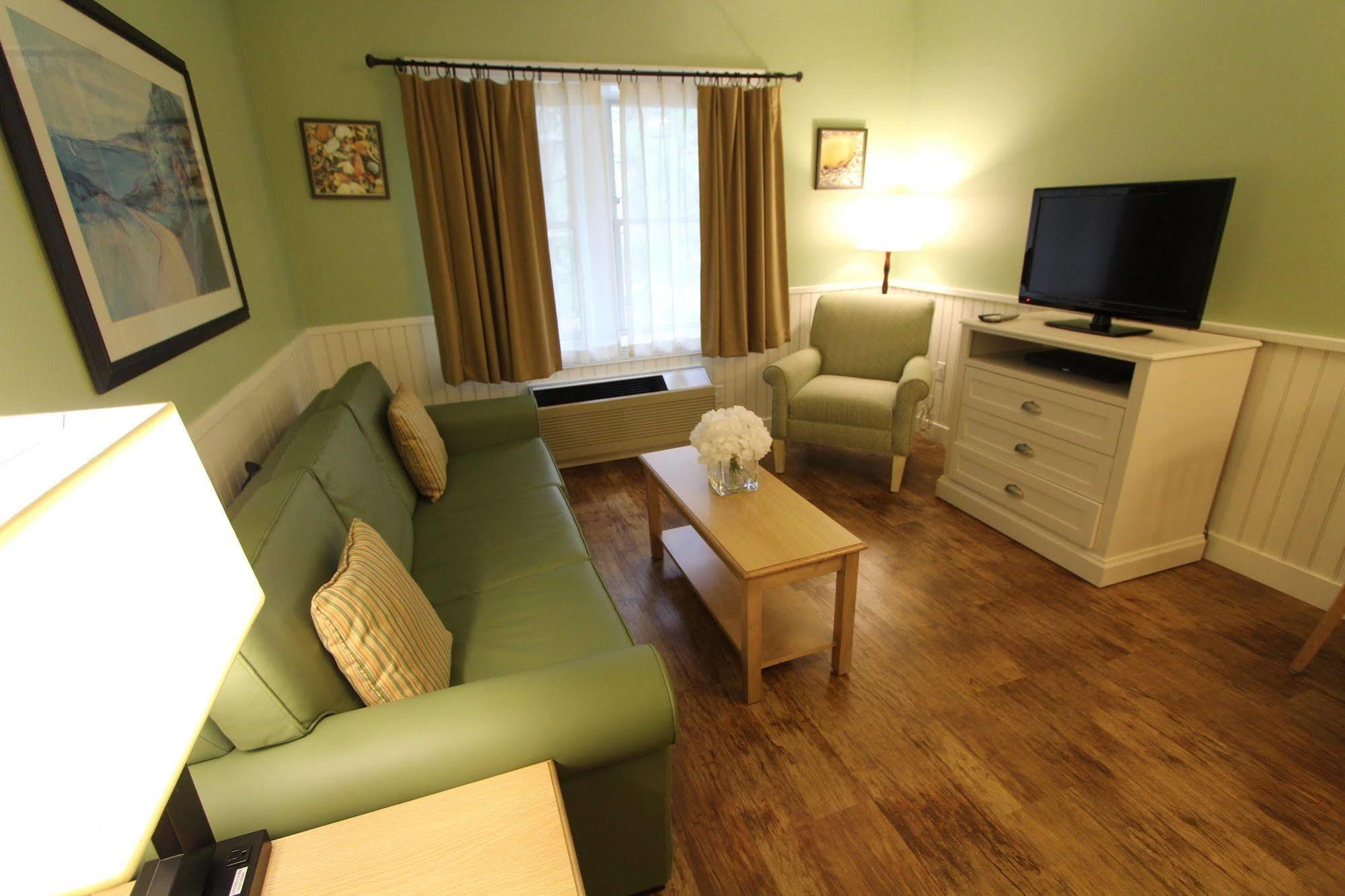 Holly Tree Resort West Yarmouth Ngoại thất bức ảnh