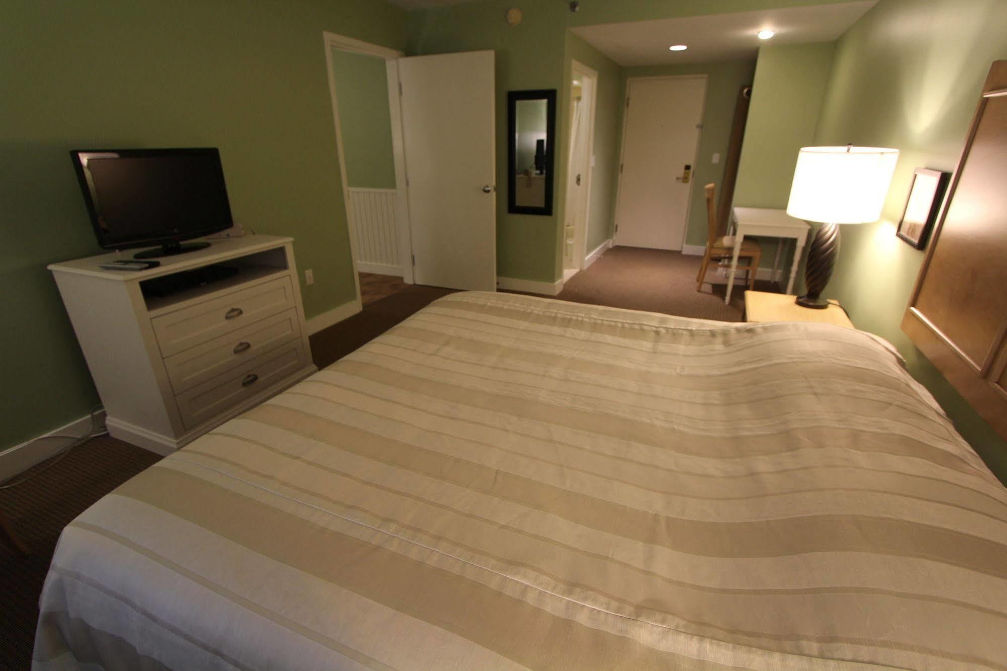 Holly Tree Resort West Yarmouth Ngoại thất bức ảnh
