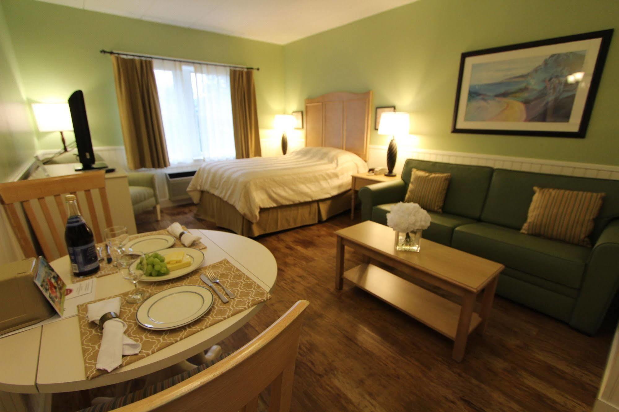 Holly Tree Resort West Yarmouth Ngoại thất bức ảnh